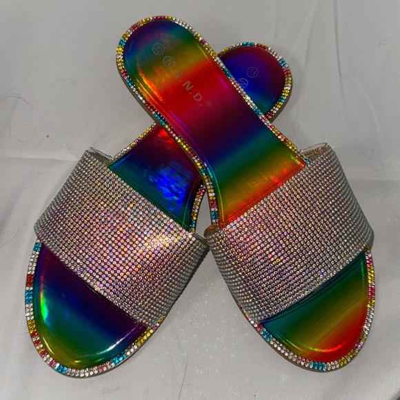 RAINBOW RHINESTONE SLIDES - Picture 3 of 6